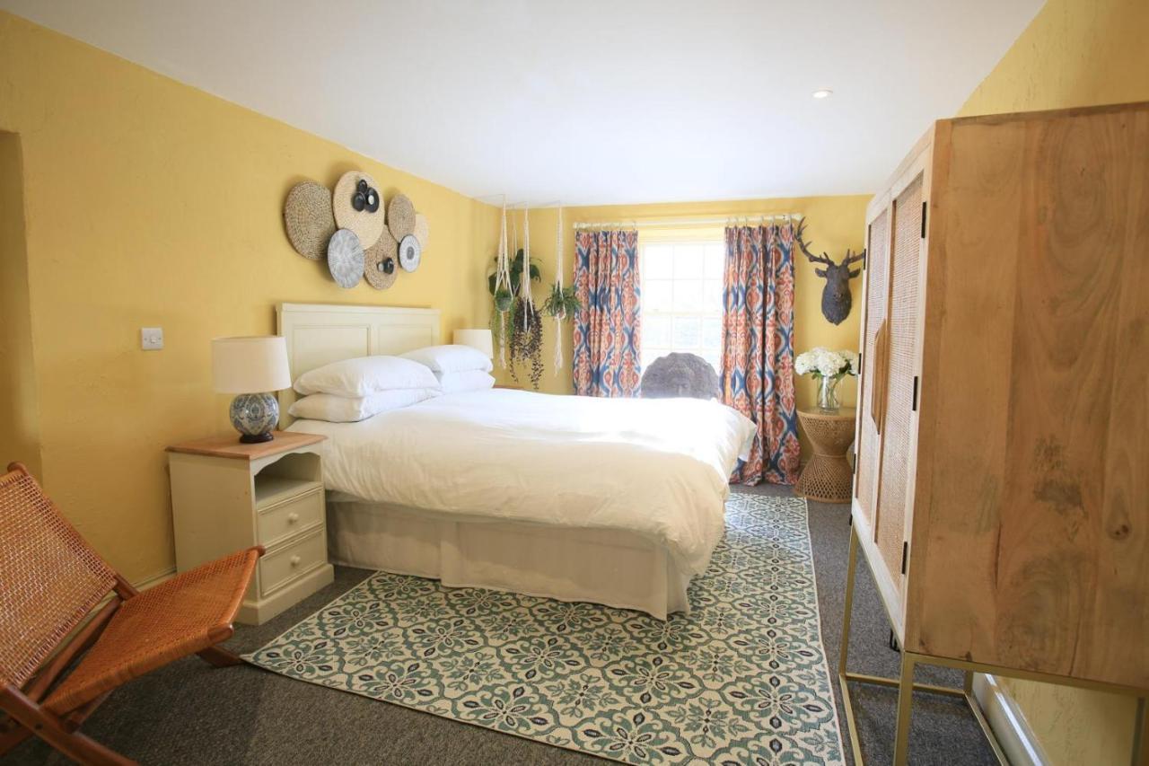 The Brown Horse Inn Winster  Экстерьер фото