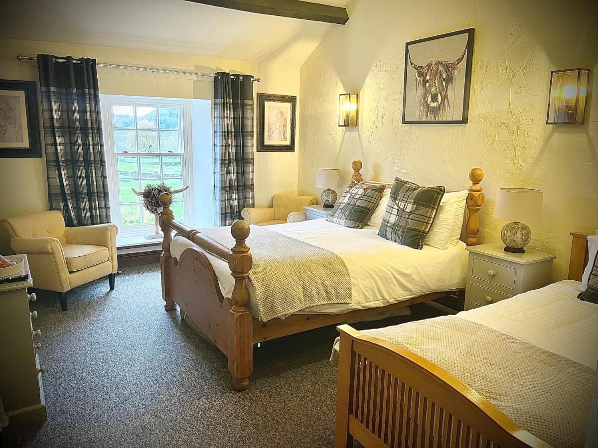 The Brown Horse Inn Winster  Экстерьер фото