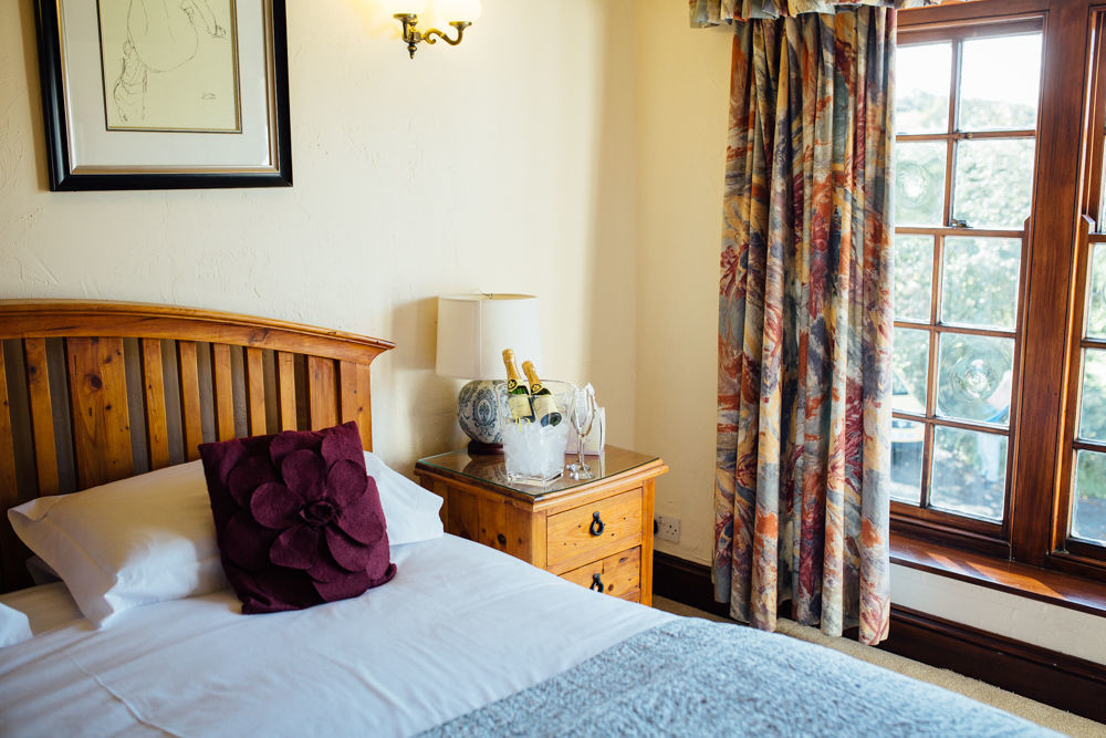The Brown Horse Inn Winster  Экстерьер фото