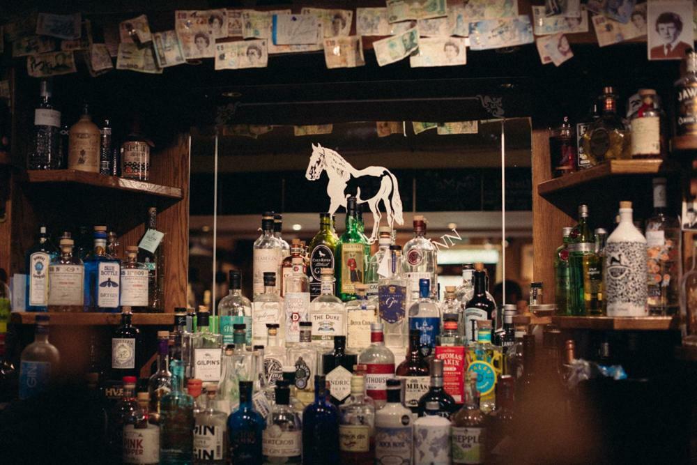 The Brown Horse Inn Winster  Экстерьер фото