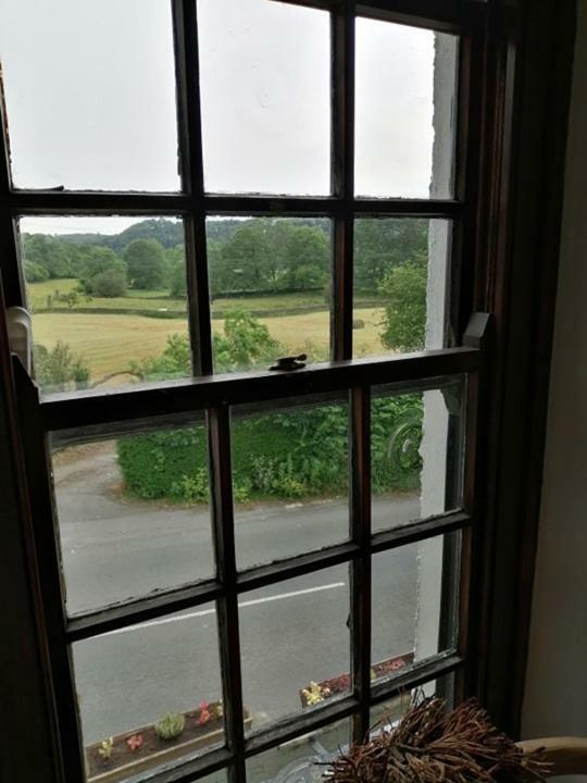 The Brown Horse Inn Winster  Экстерьер фото