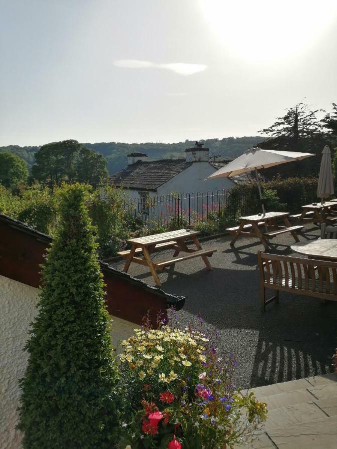 The Brown Horse Inn Winster  Экстерьер фото